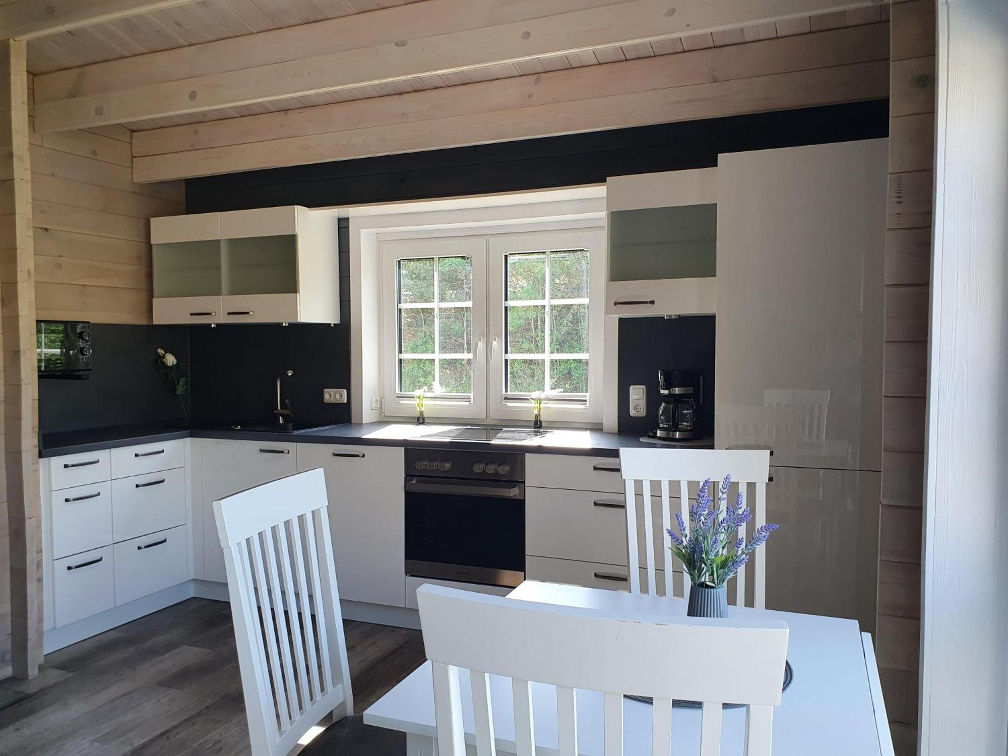 Idyllisches-Blockbohlenhaus-Mit-Eigenem-Garten-Und-Sauna-Zum-Wohlfuehlen Martensrade Exteriér fotografie